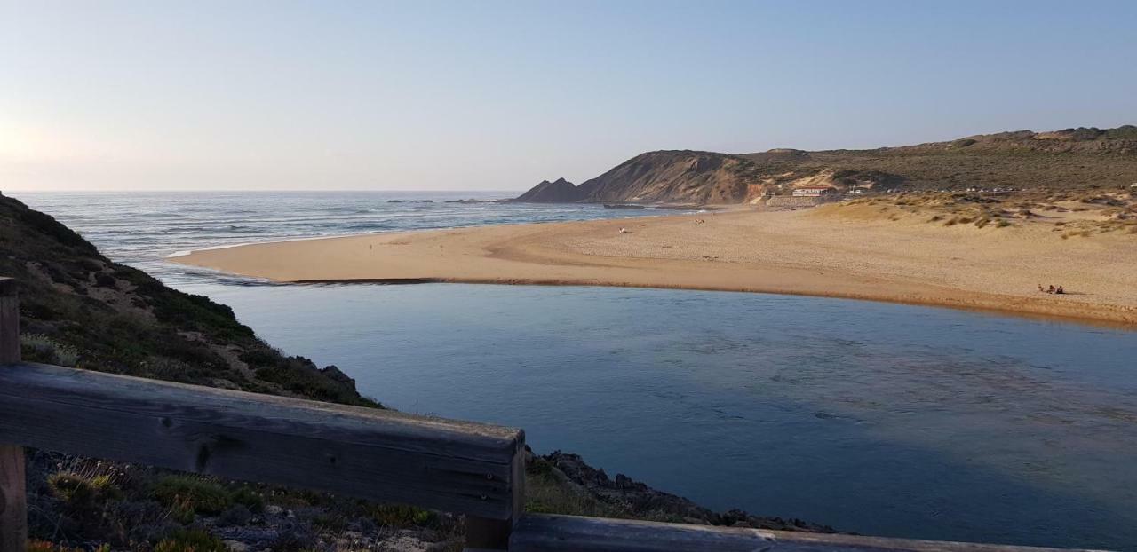 Monte Clerigo - Aljezur - Apartamento T2 Buitenkant foto